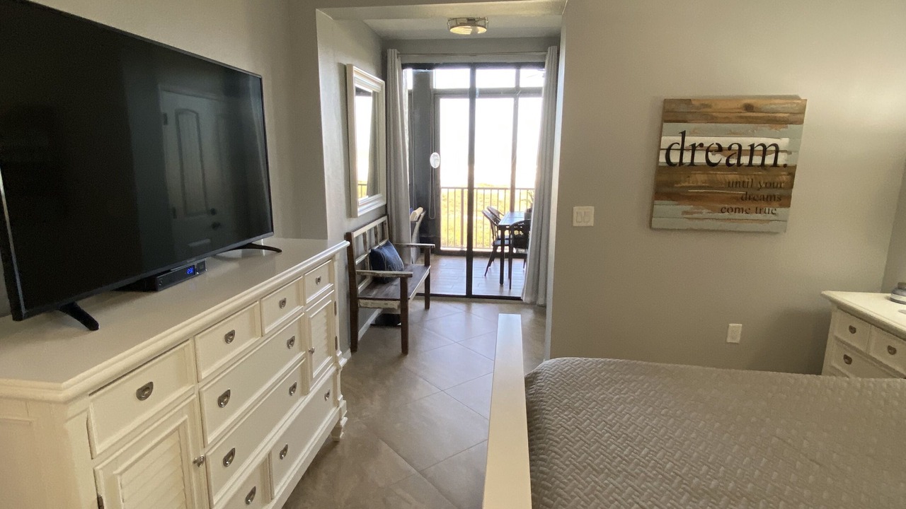 Photo of Bedroom in Cocoa Beach