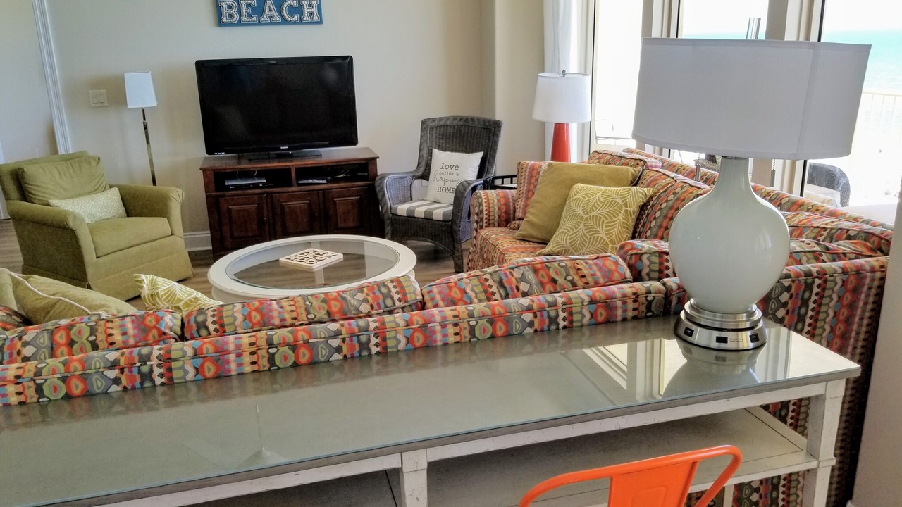 Photo of Livingroom in Thomas Drive