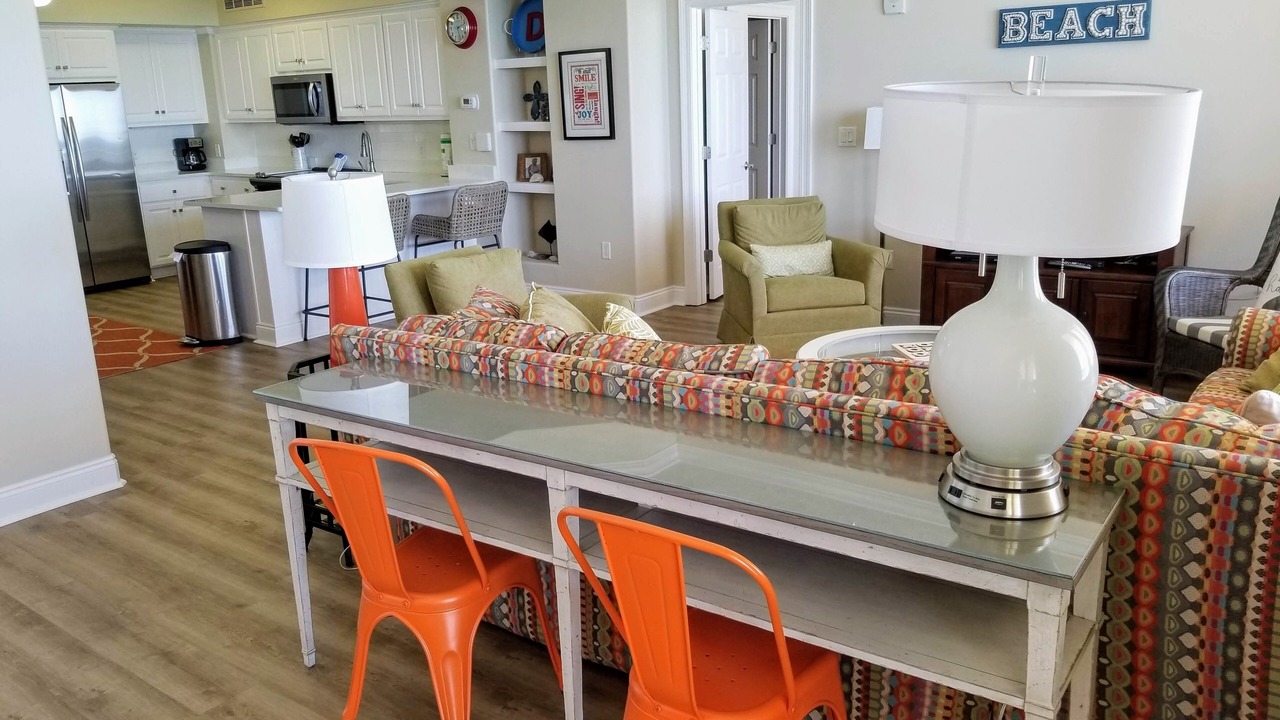 Photo of Livingroom in Thomas Drive