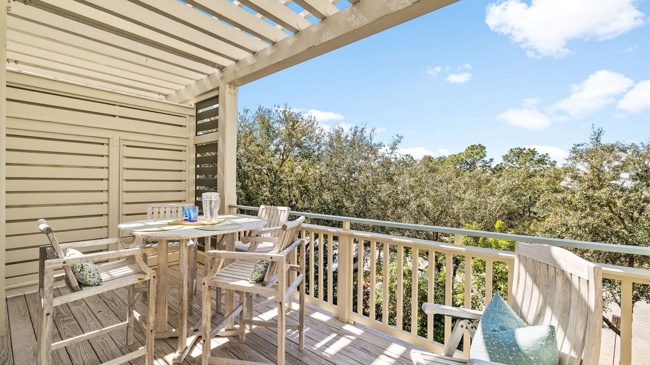 Photo of Patio Balcony in Beach District