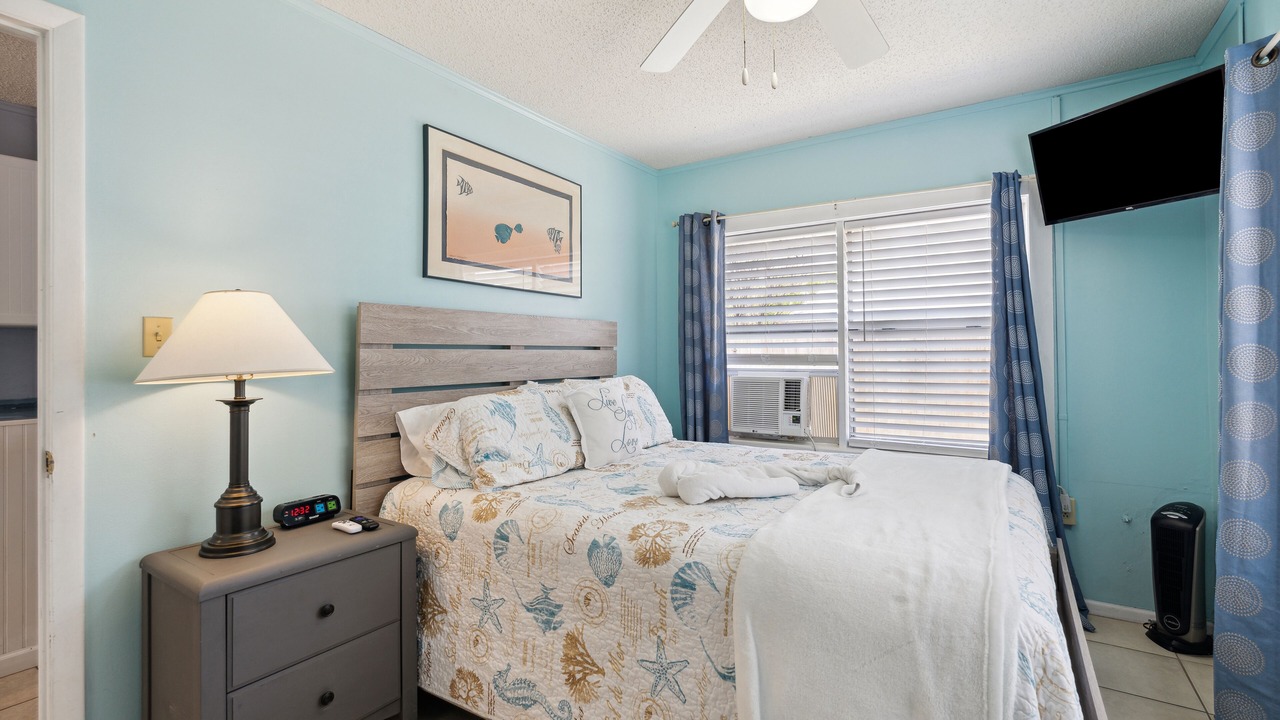Photo of Bedroom in Laguna Beach