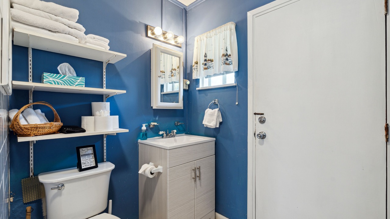 Photo of Bathroom in Laguna Beach
