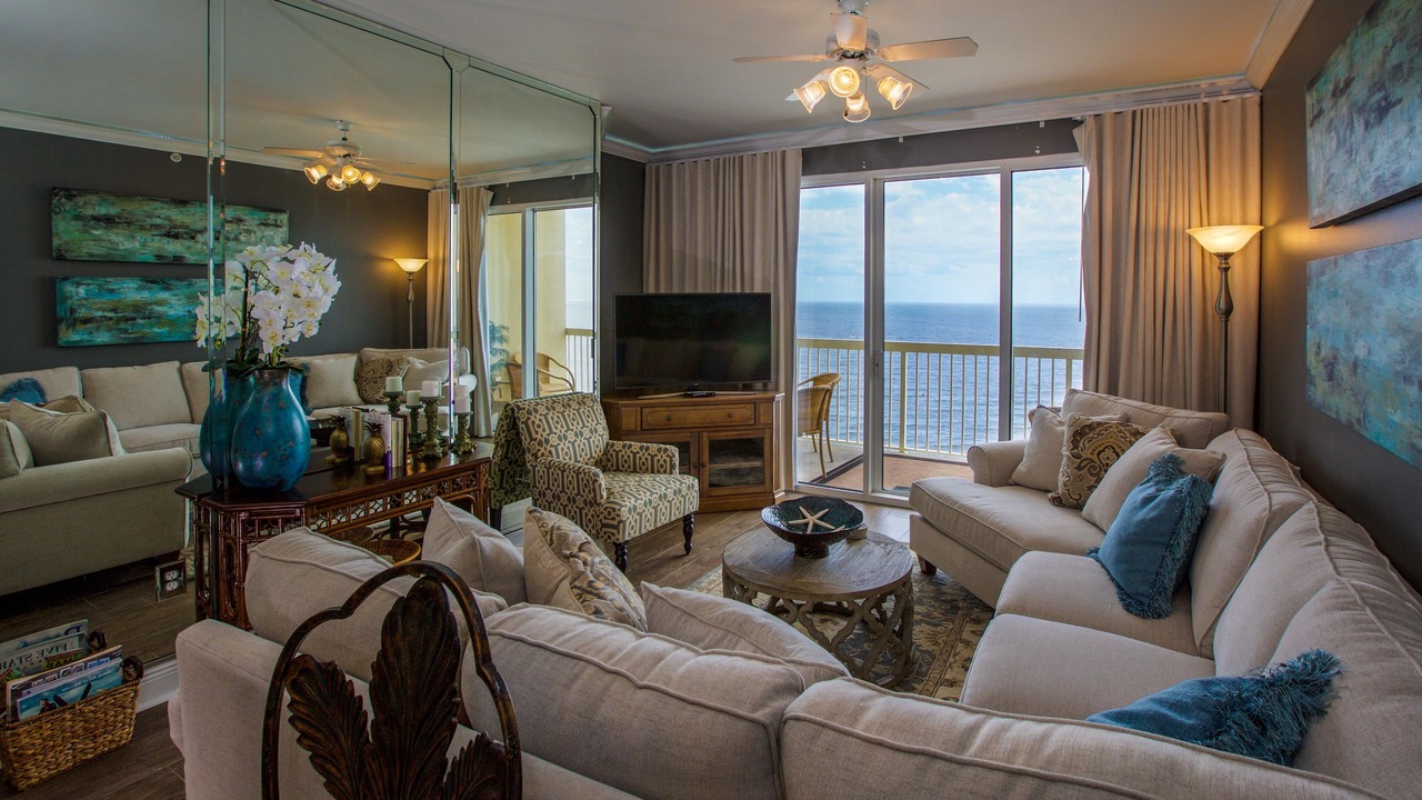 Photo of Bedroom in Miramar Beach