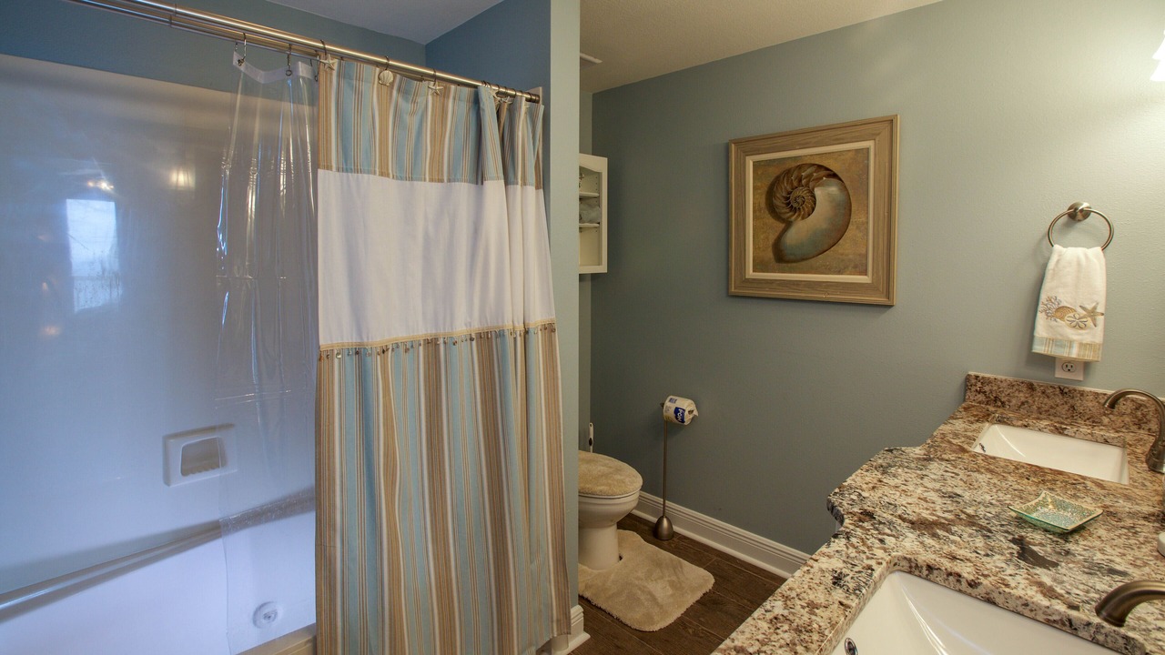 Photo of Bathroom in Miramar Beach