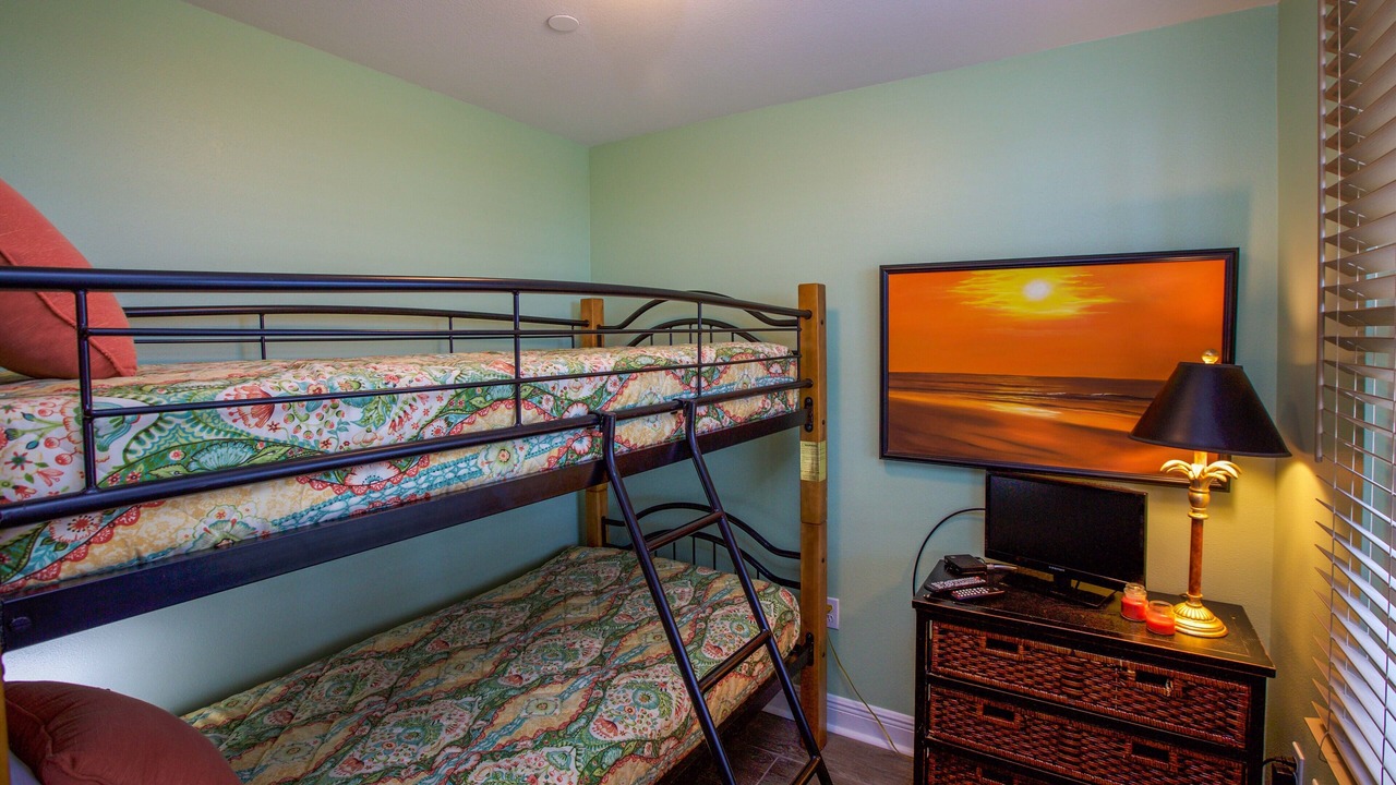 Photo of Bedroom in Miramar Beach