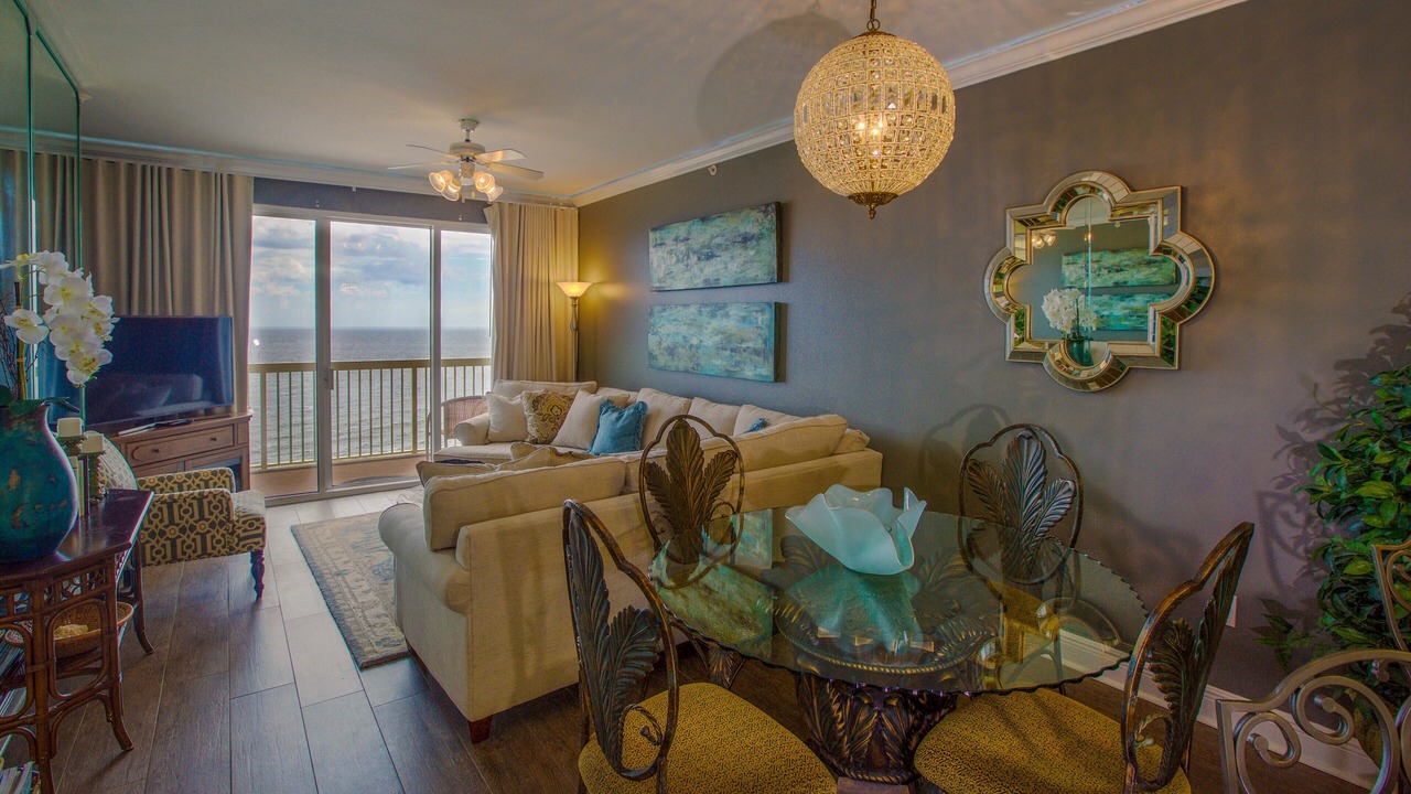 Photo of Bedroom in Miramar Beach