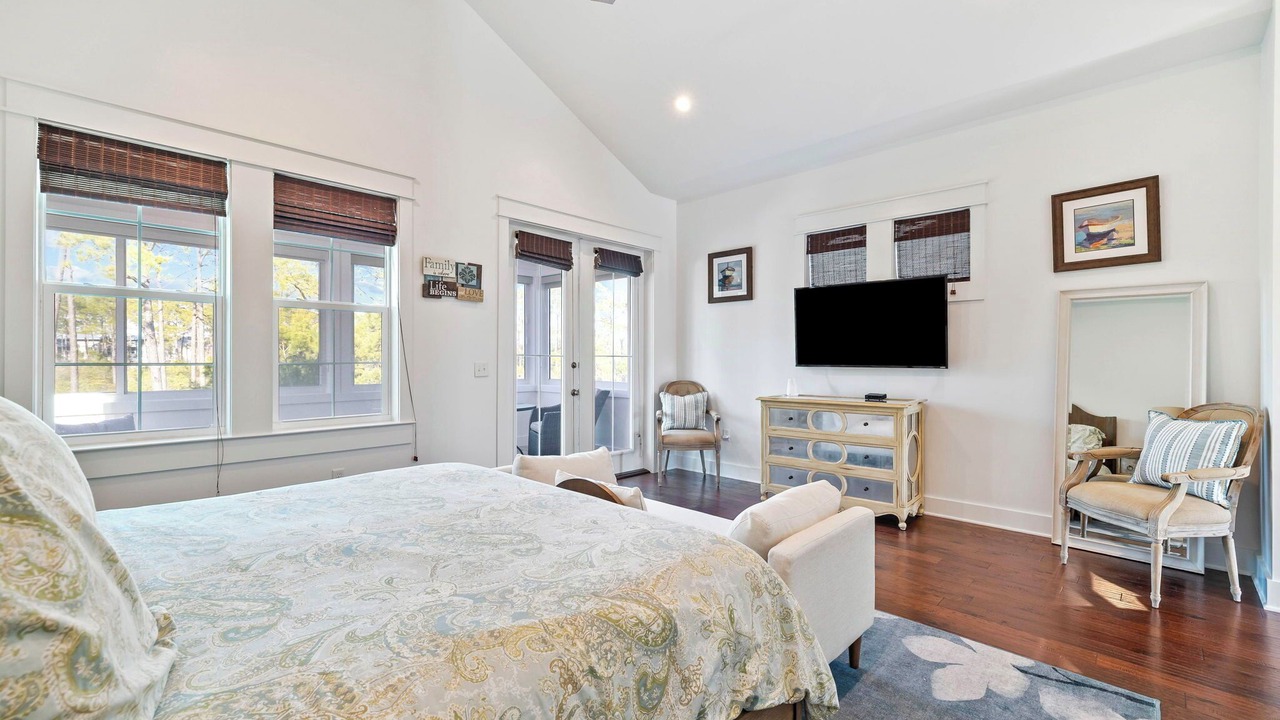 Photo of Bedroom in Seacrest Beach