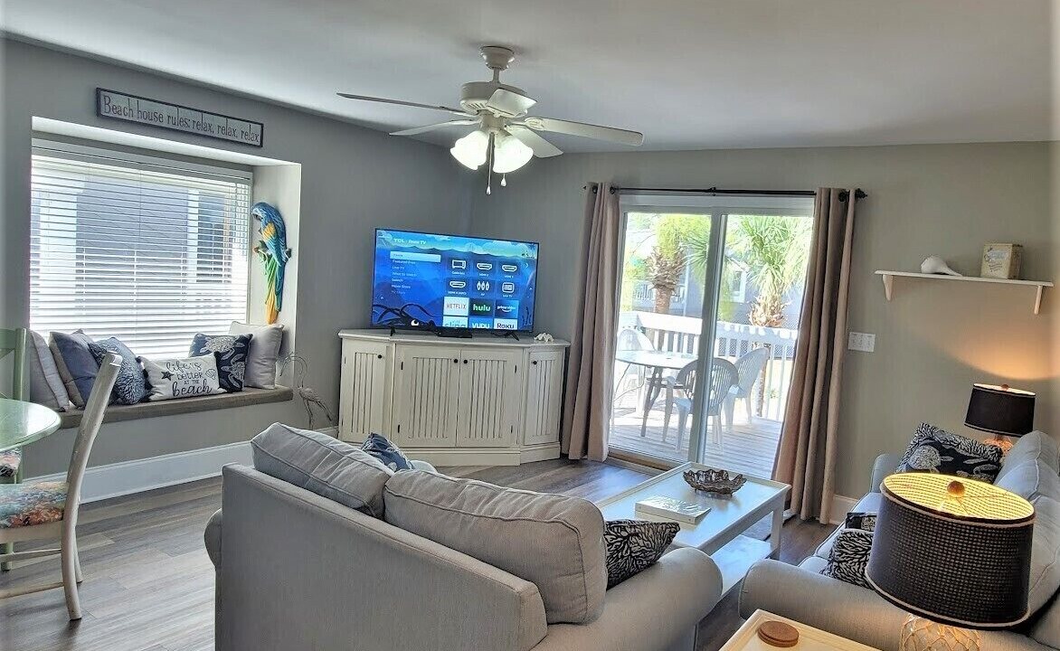 Photo of Livingroom in Port St. Joe