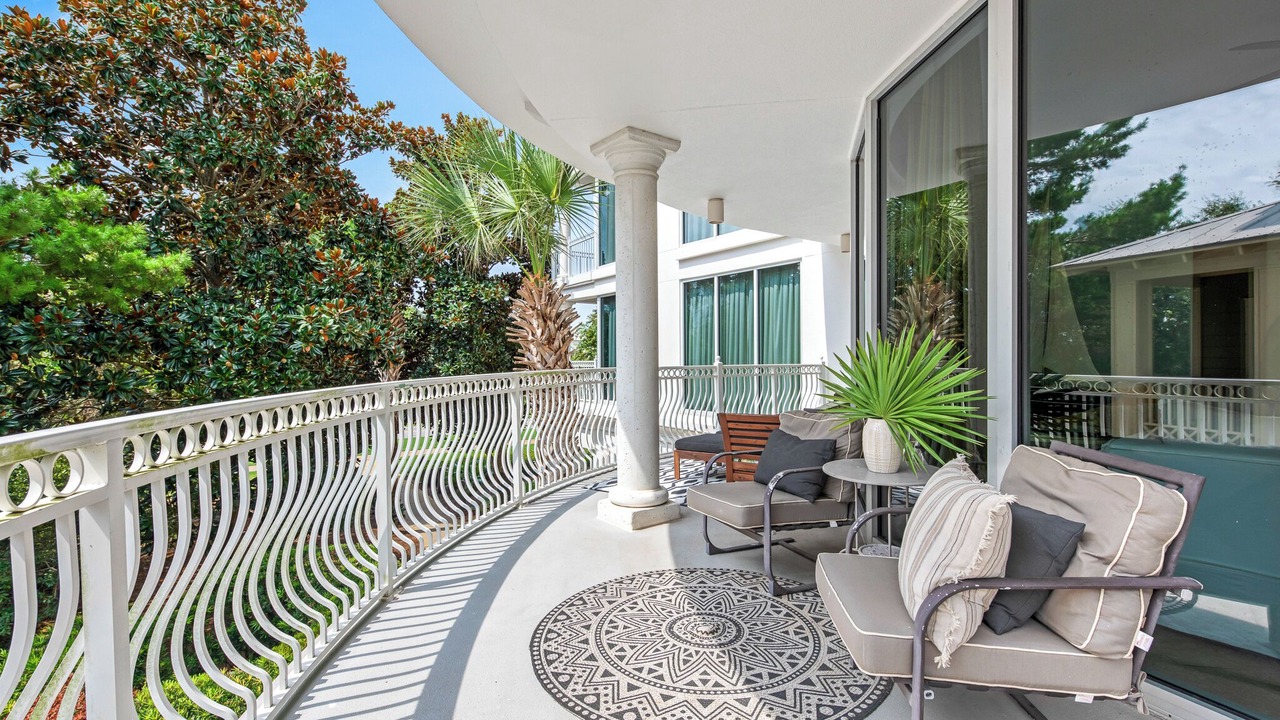Photo of Patio Balcony in Rosemary Beach