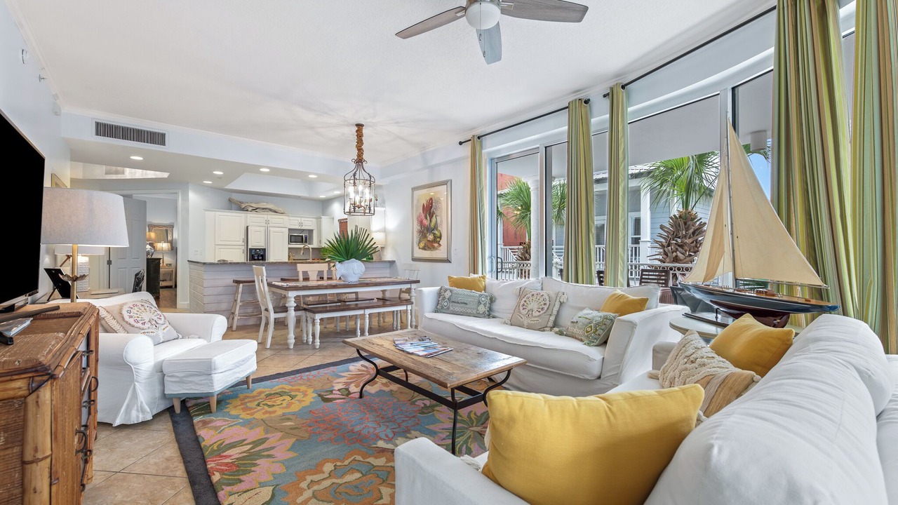 Photo of Livingroom in Rosemary Beach