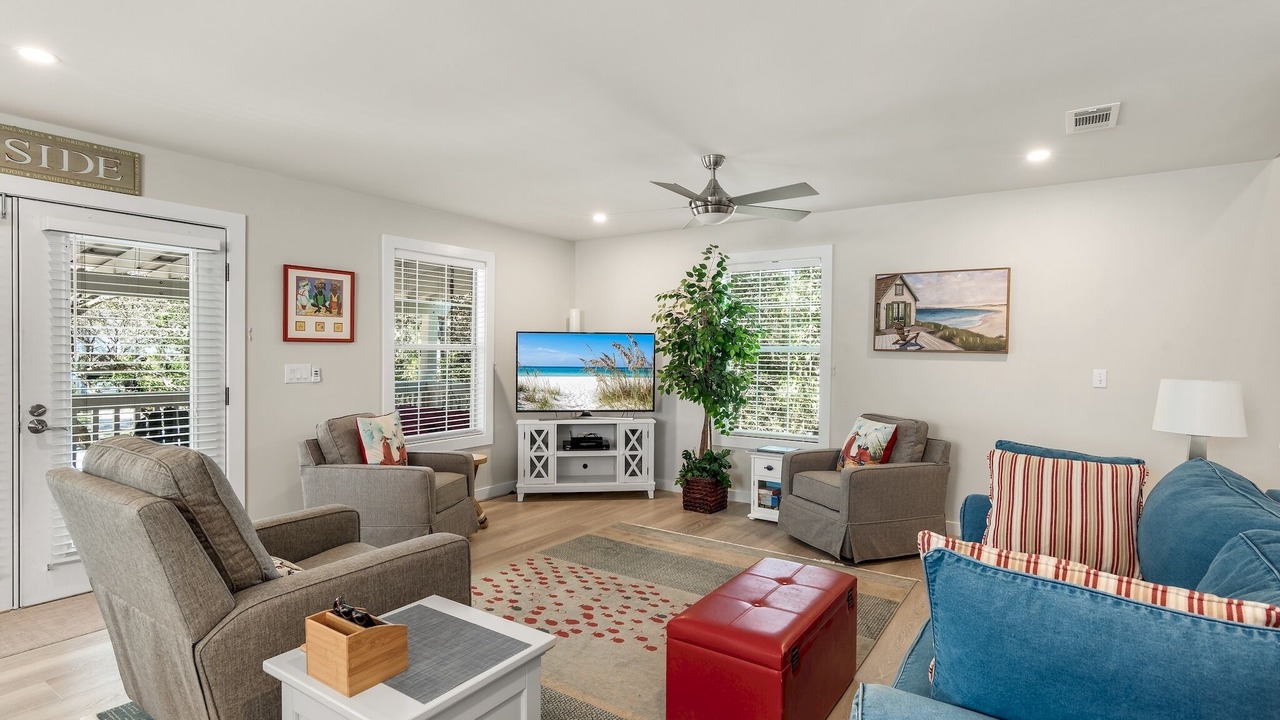 Photo of Livingroom in Dune Allen Beach