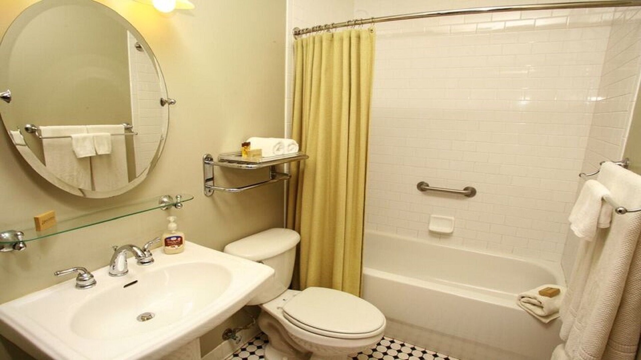 Photo of Bathroom in Historic Downtown Apalachicola
