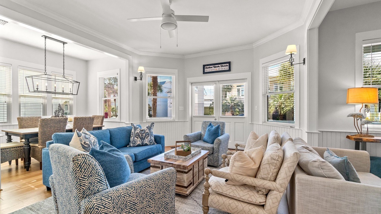 Photo of Livingroom in Sunnyside
