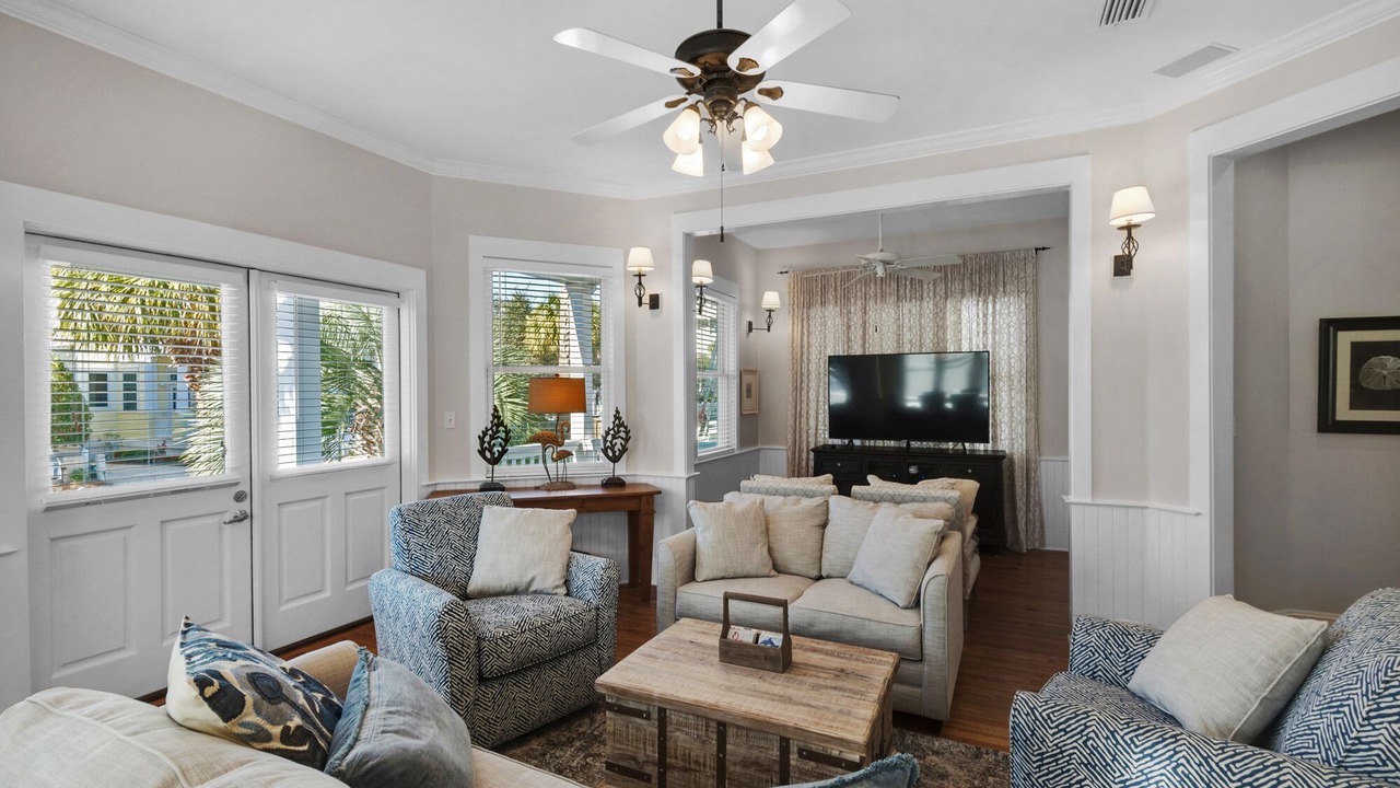 Photo of Livingroom in Sunnyside