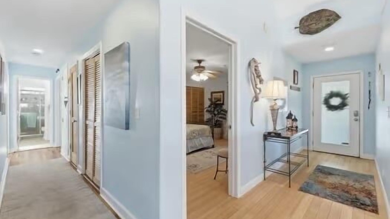 Photo of Bedroom in Ocean Springs