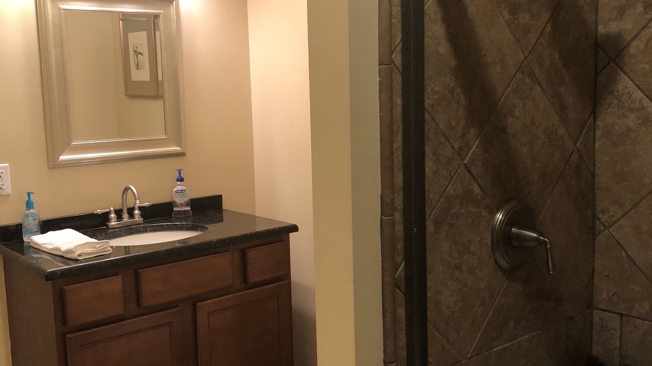 Photo of Bathroom in Natchez