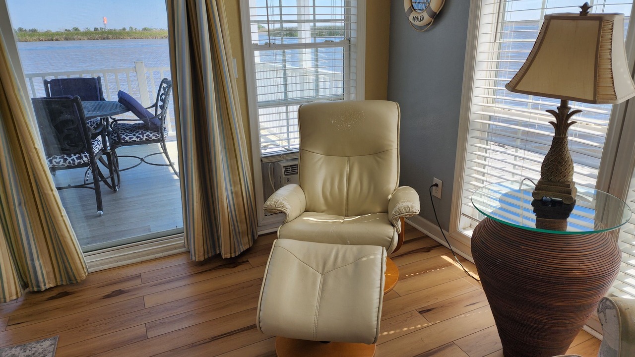 Photo of Livingroom in Apalachicola