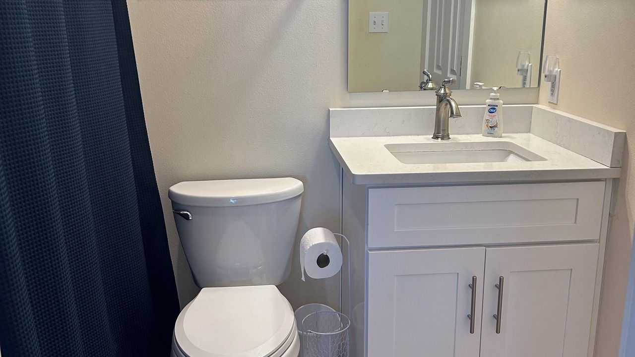Photo of Bathroom in Dune Allen Beach