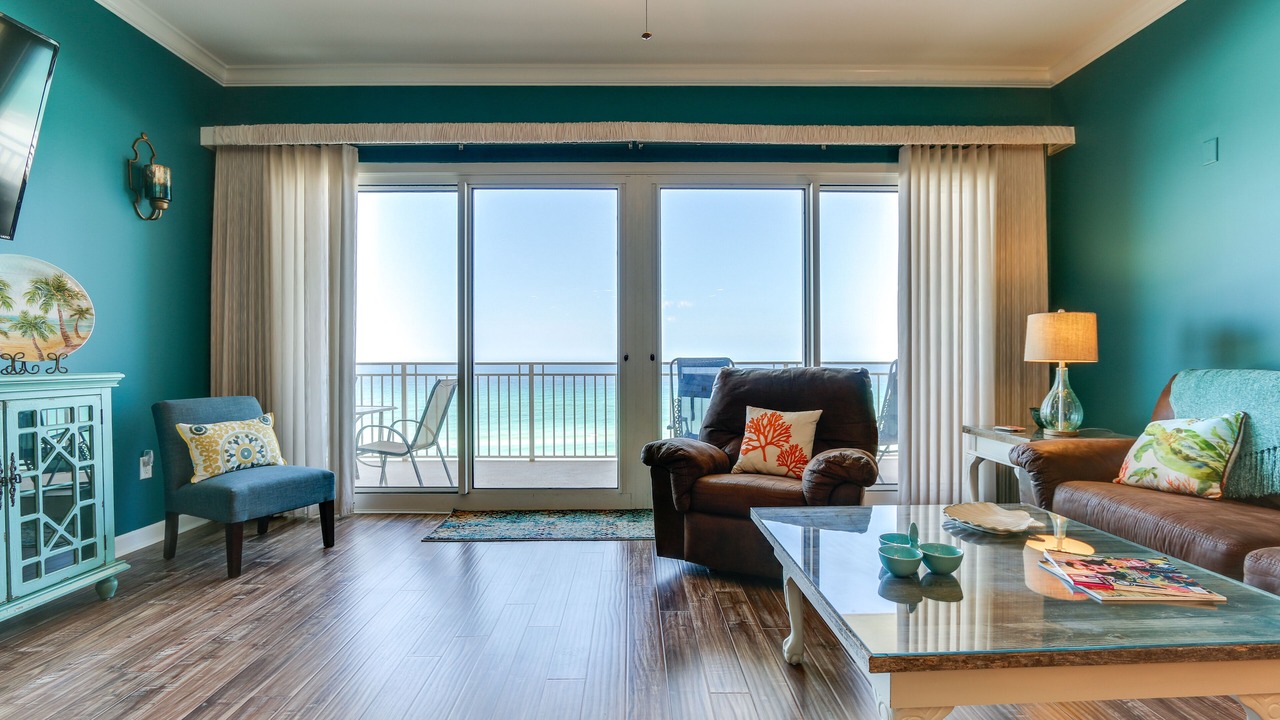 Photo of Livingroom in Thomas Drive