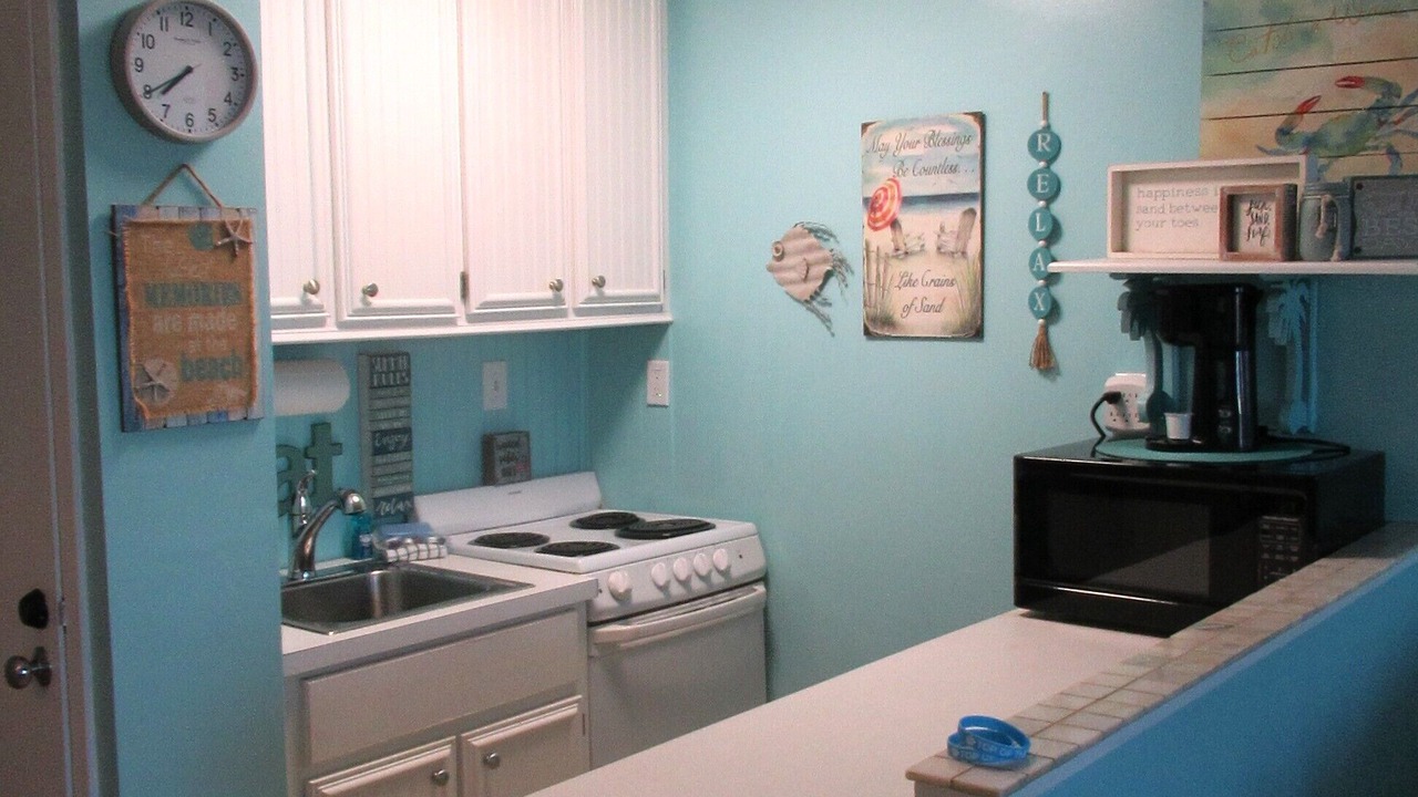 Photo of Kitchen in Lower Grand Lagoon