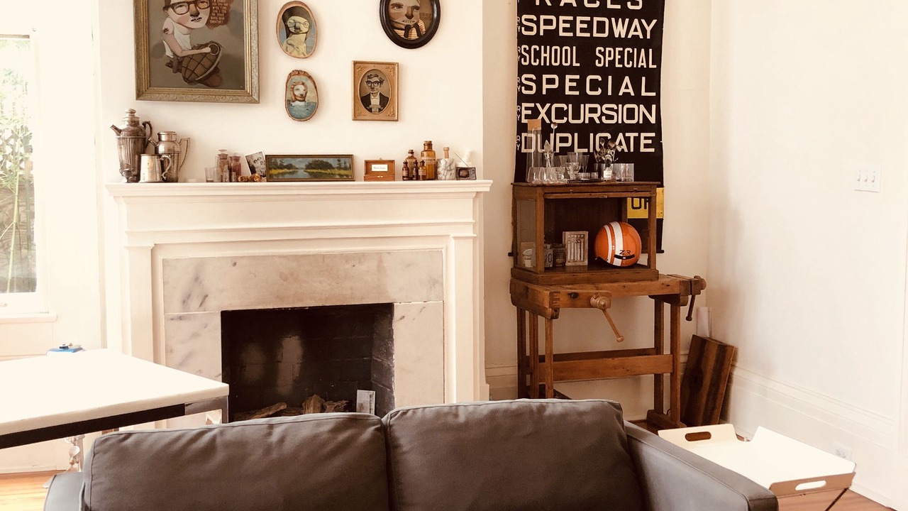 Photo of Livingroom in Esplanade Ridge