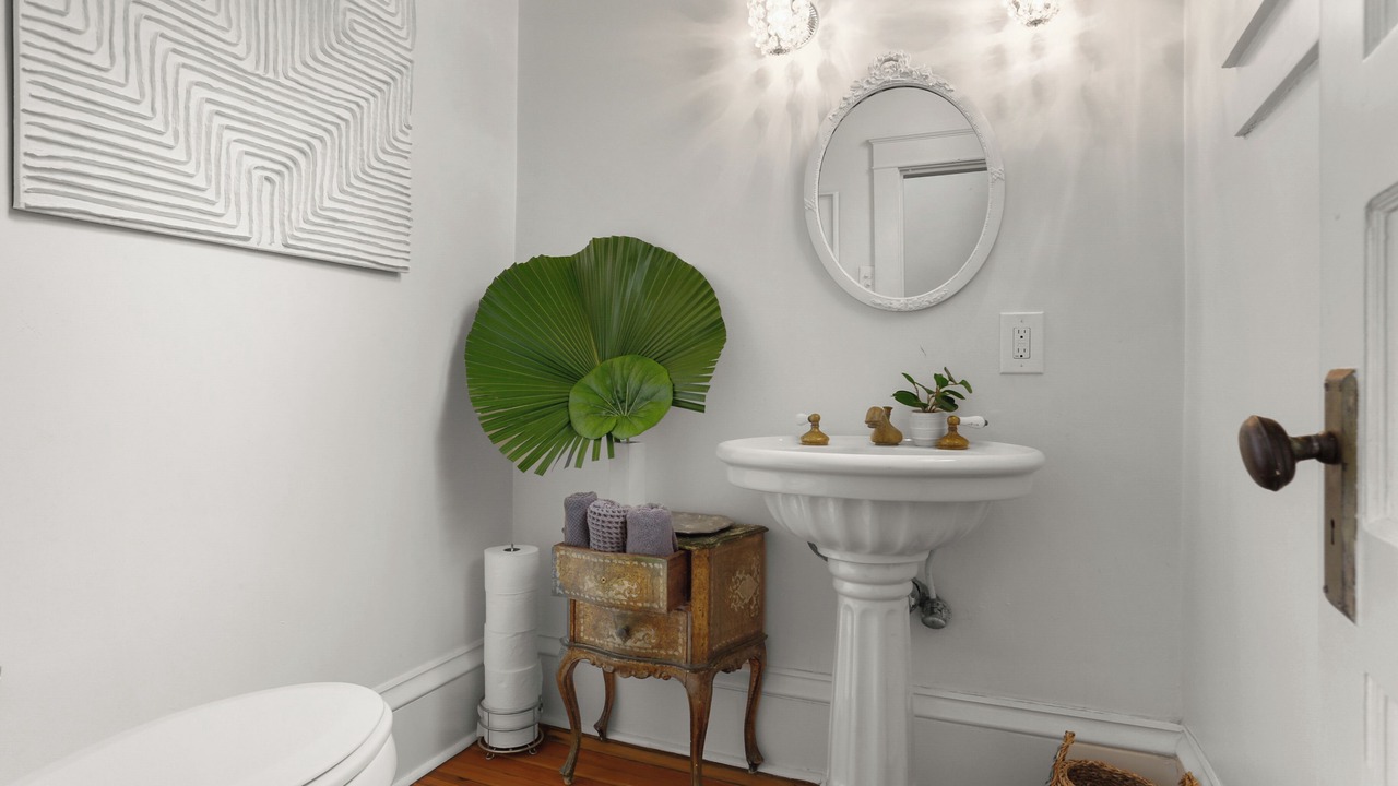 Photo of Bathroom in Esplanade Ridge