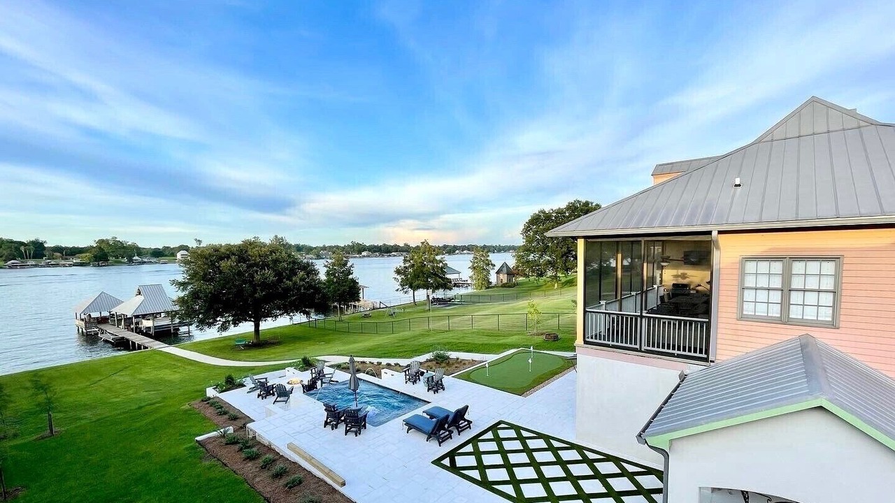 Photo of Patio Balcony in Livonia