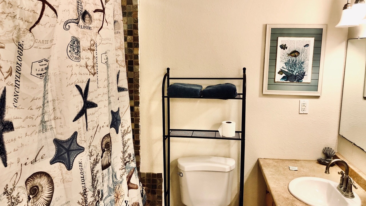 Photo of Bathroom in Silver Cay
