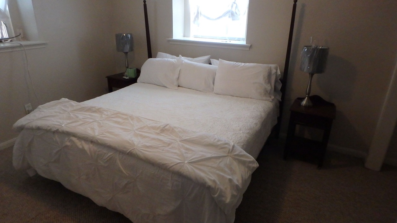 Photo of Bedroom in Chalmette