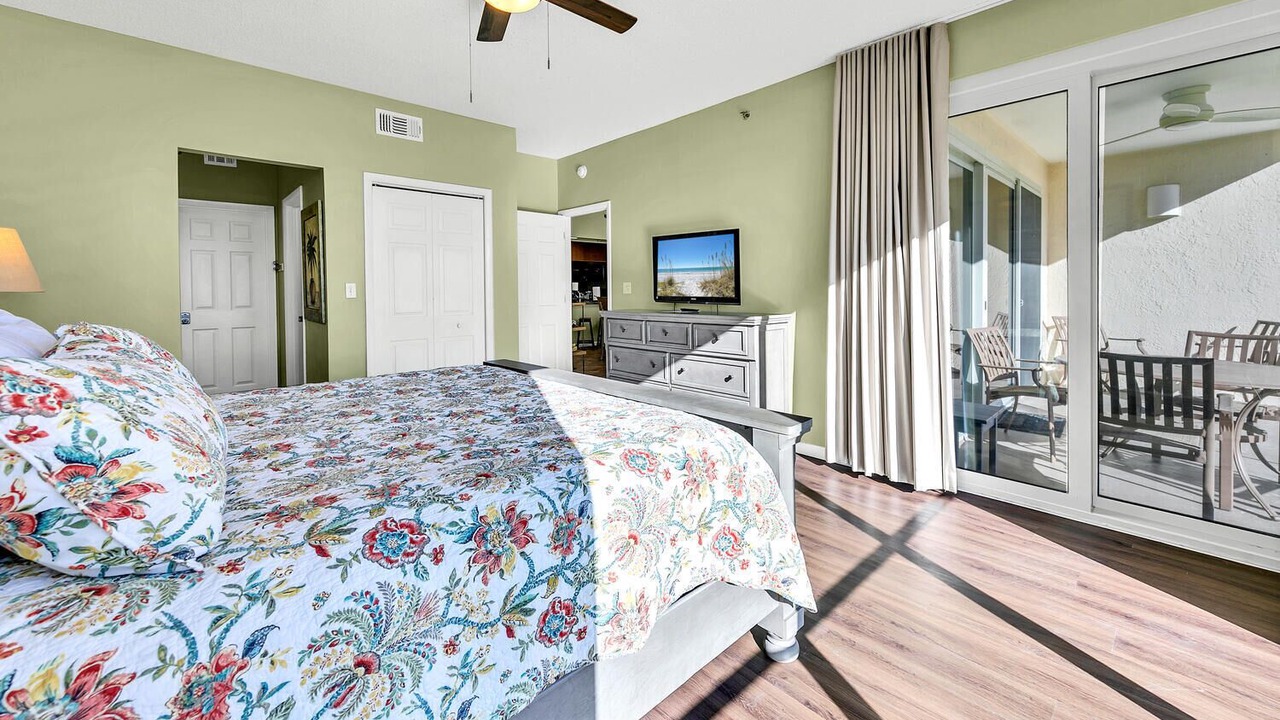 Photo of Bedroom in Rosemary Beach