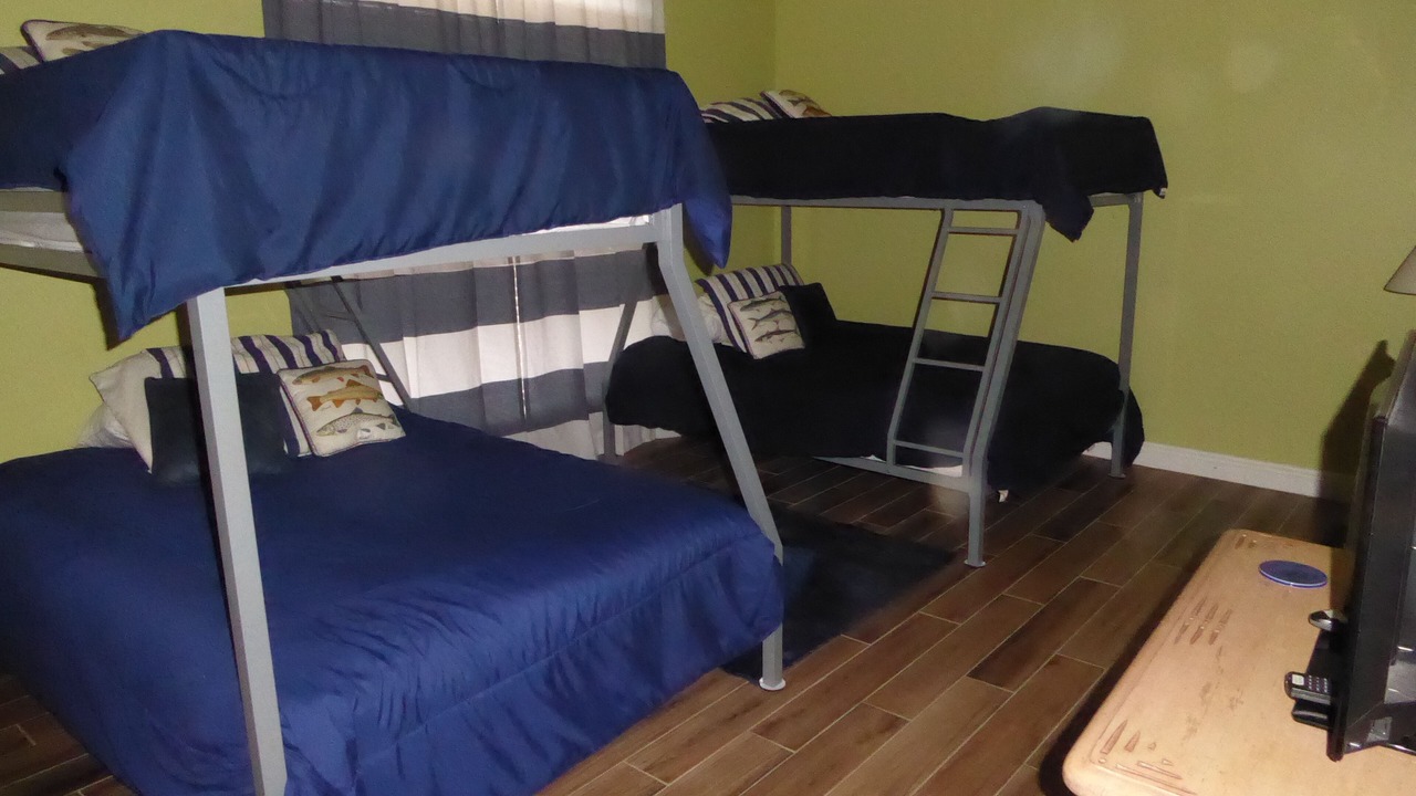Photo of Bedroom in Crescent Beach