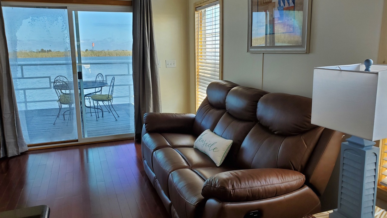 Photo of Livingroom in Apalachicola