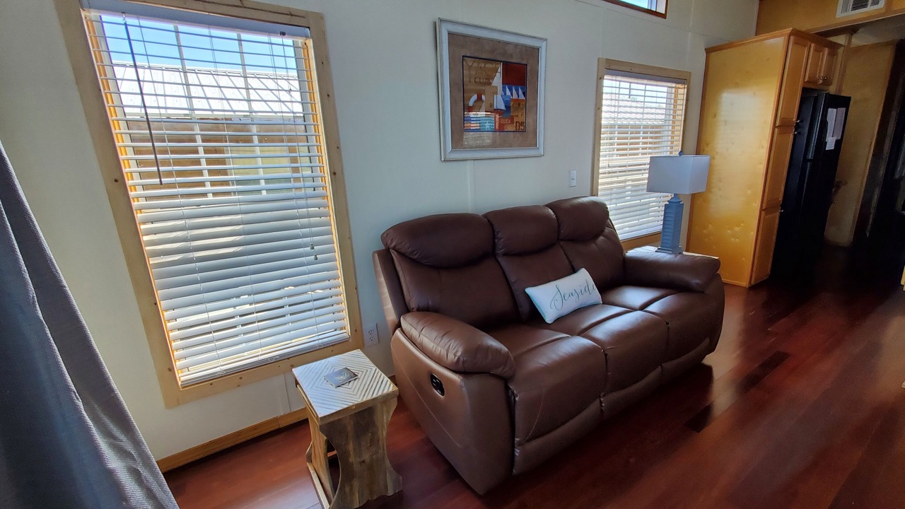 Photo of Livingroom in Apalachicola