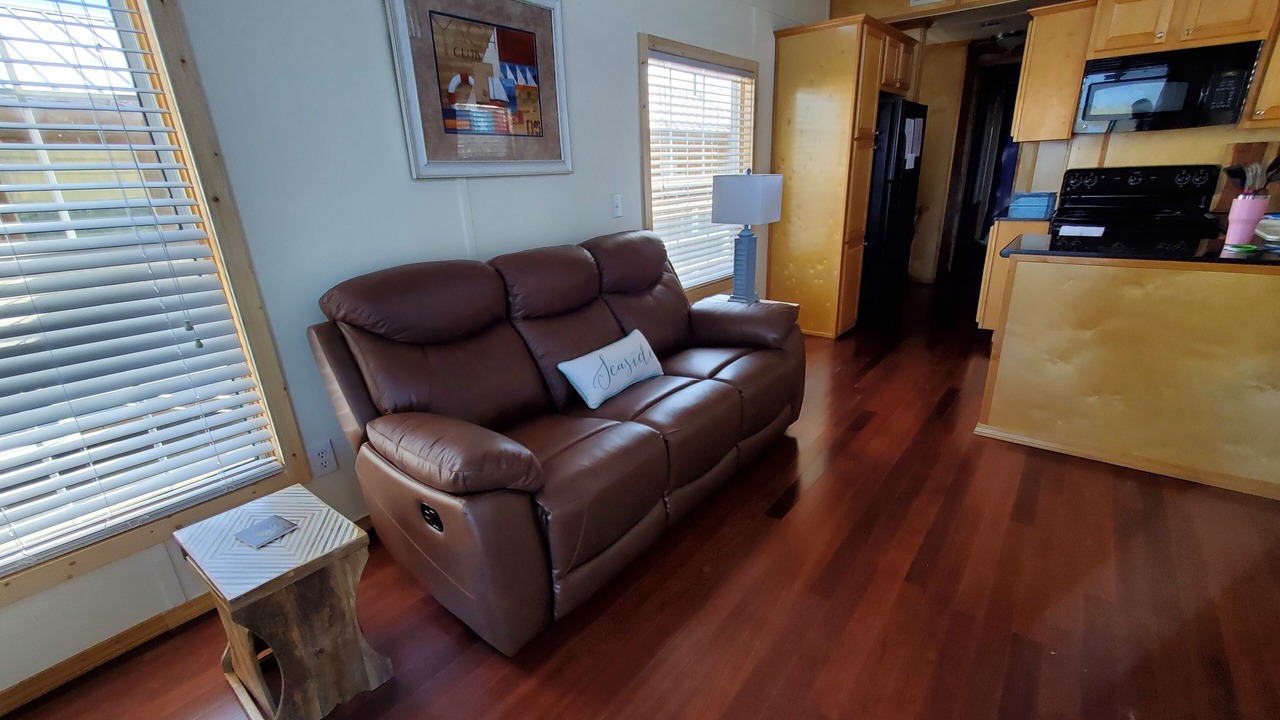 Photo of Livingroom in Apalachicola