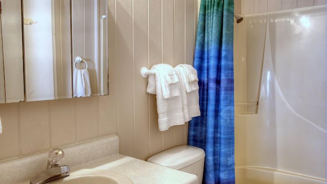 Photo of Bathroom in Bahama Beach