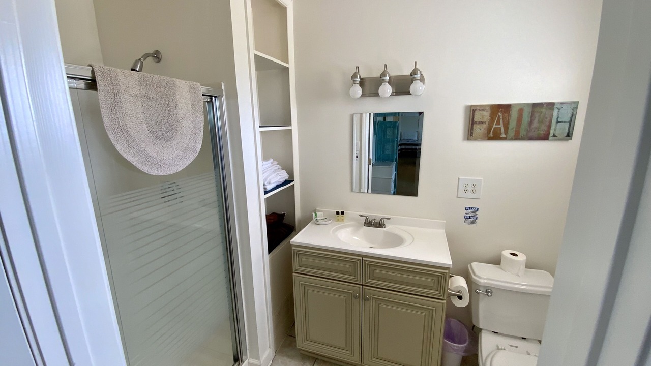 Photo of Bathroom in Bahama Beach