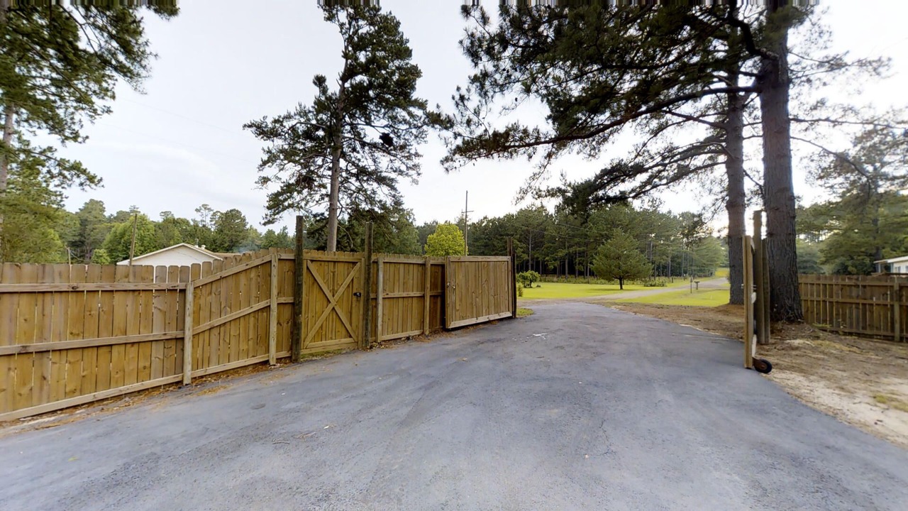 Photo of Outdoor in Negreet