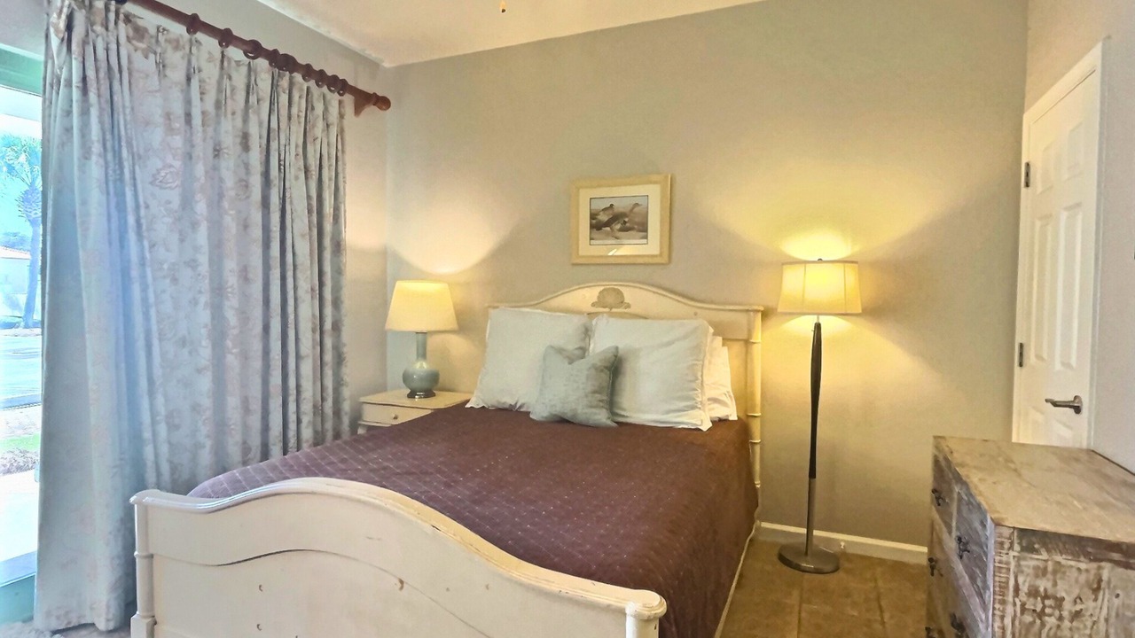 Photo of Bedroom in Rosemary Beach