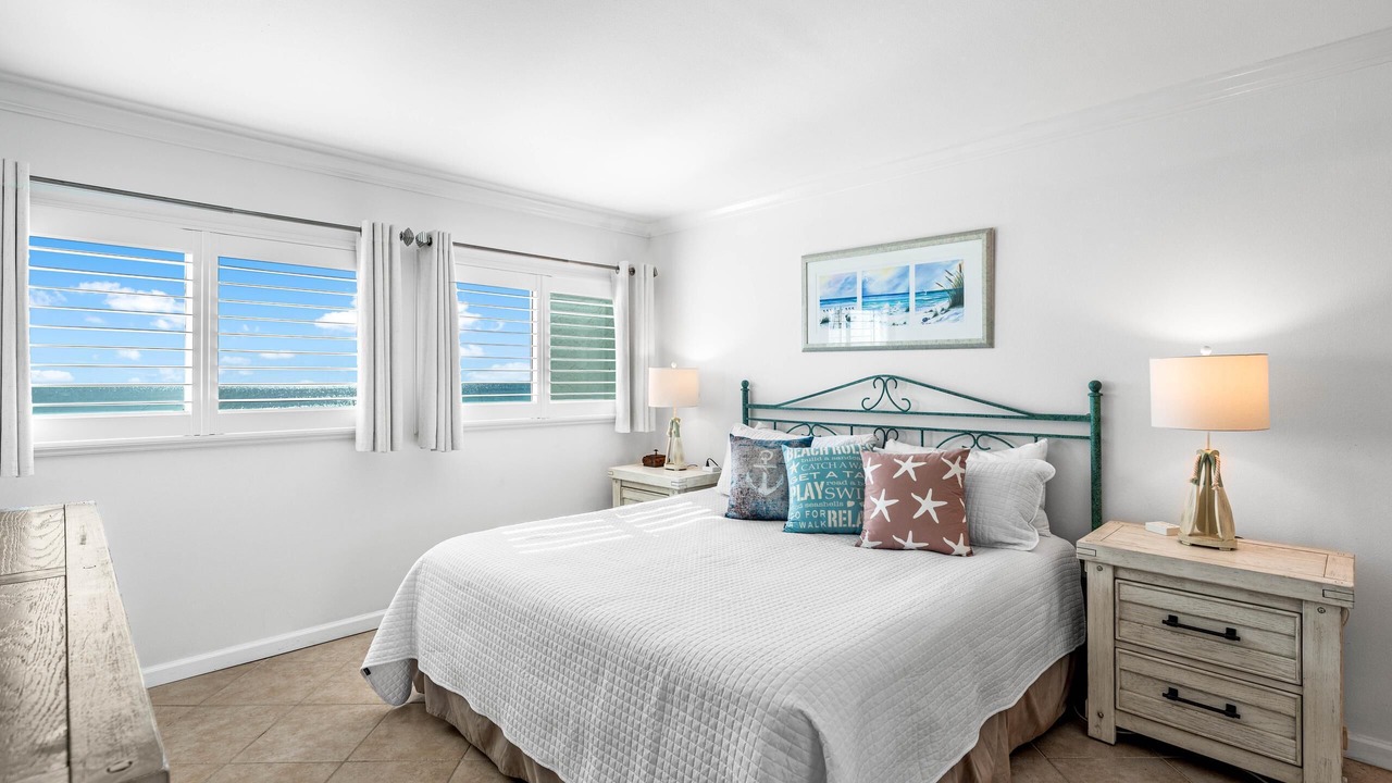 Photo of Bedroom in Miramar Beach