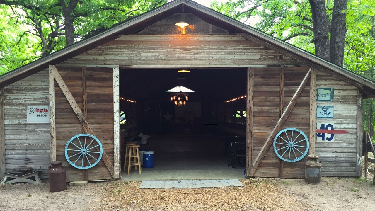 Photo of Outdoor in Mineola