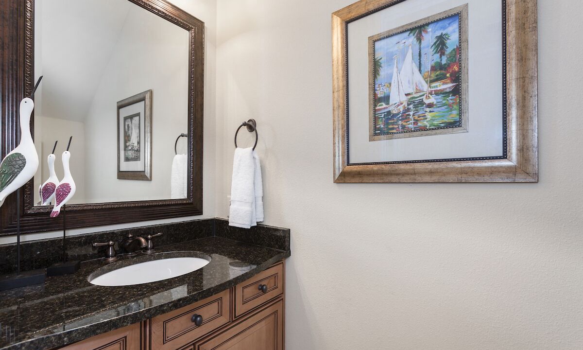 Photo of Bathroom in Villa Lago