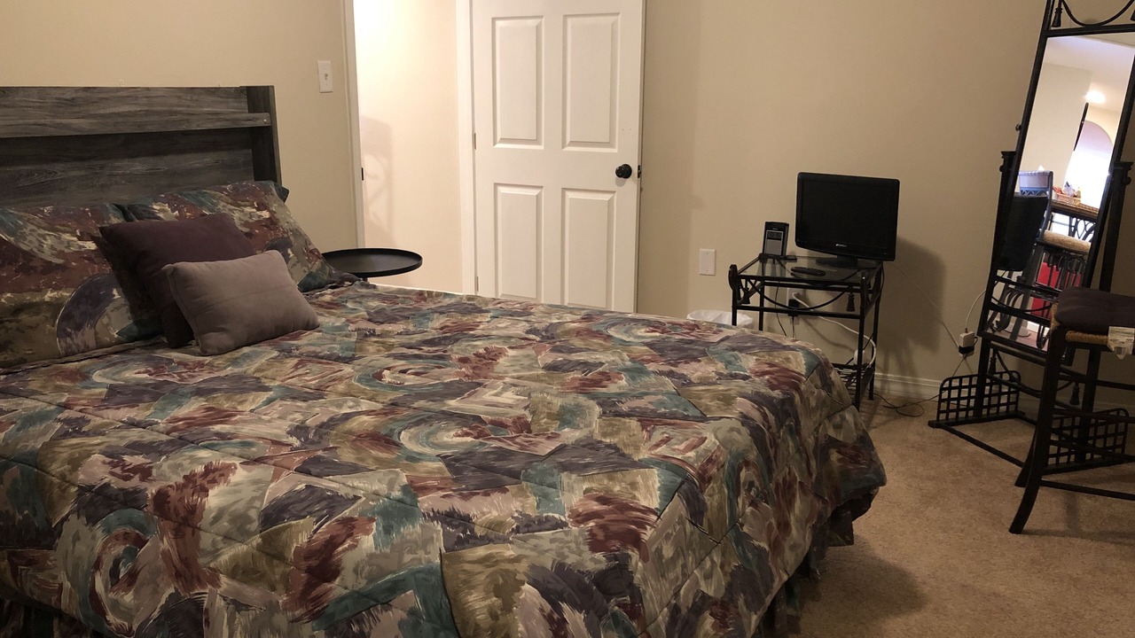 Photo of Bedroom in Broadmoor
