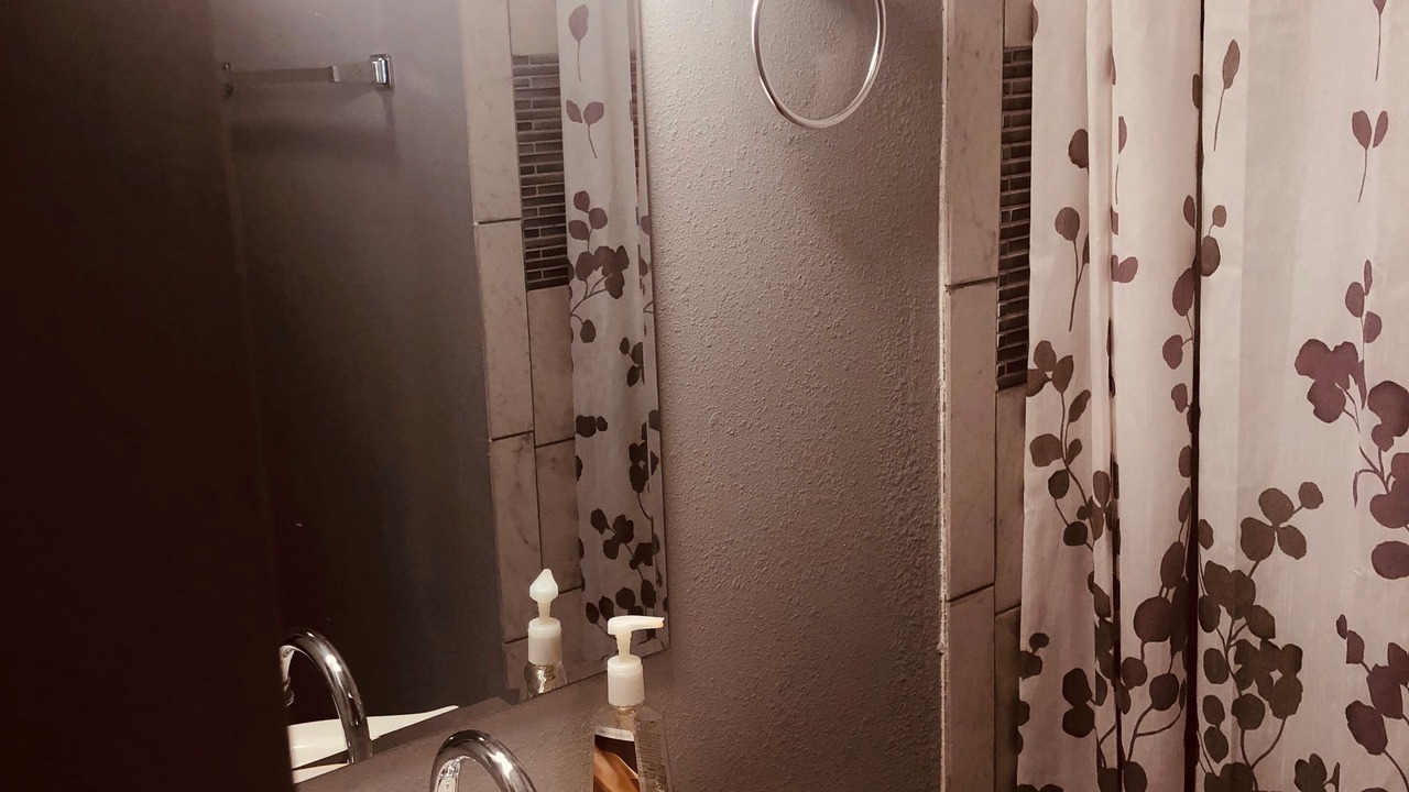 Photo of Bathroom in Broadmoor