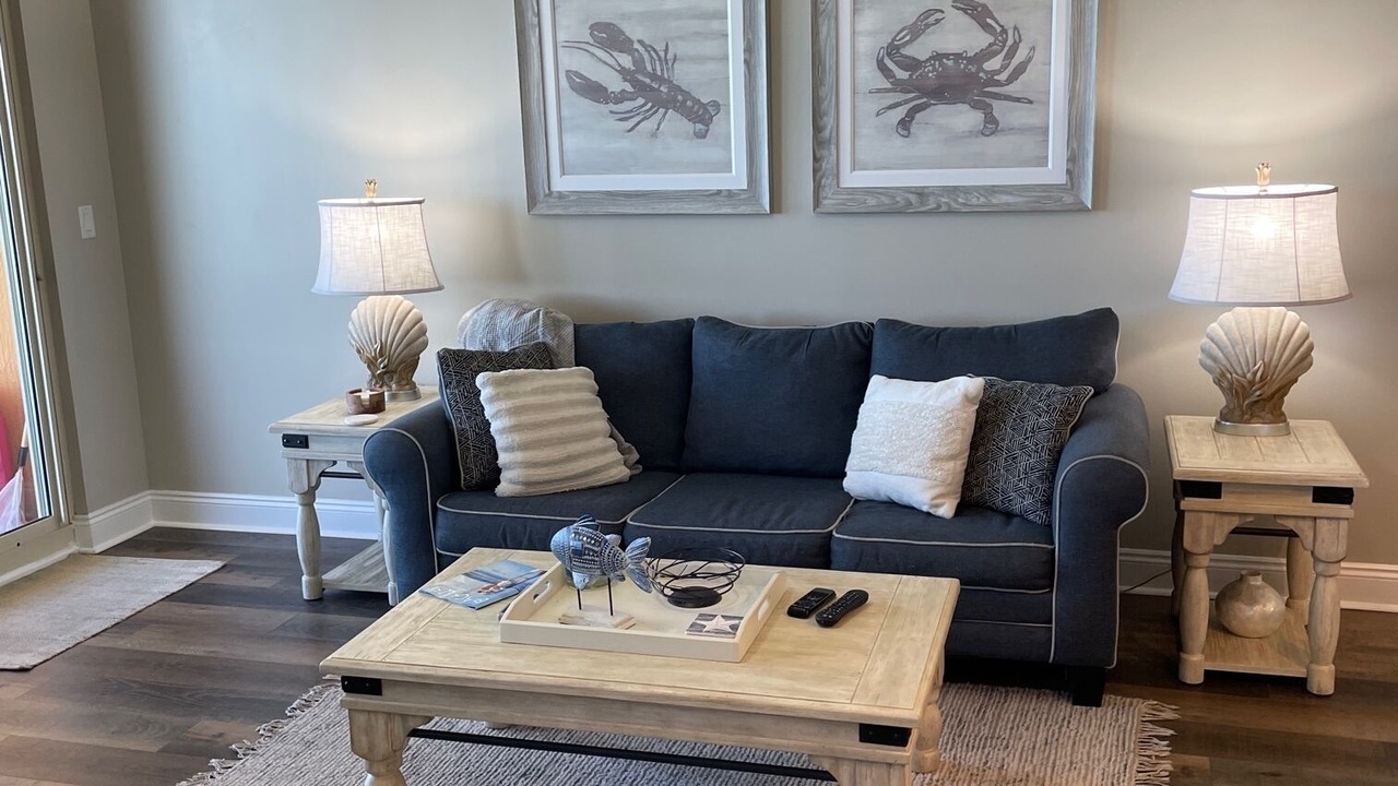Photo of Livingroom in Lower Grand Lagoon