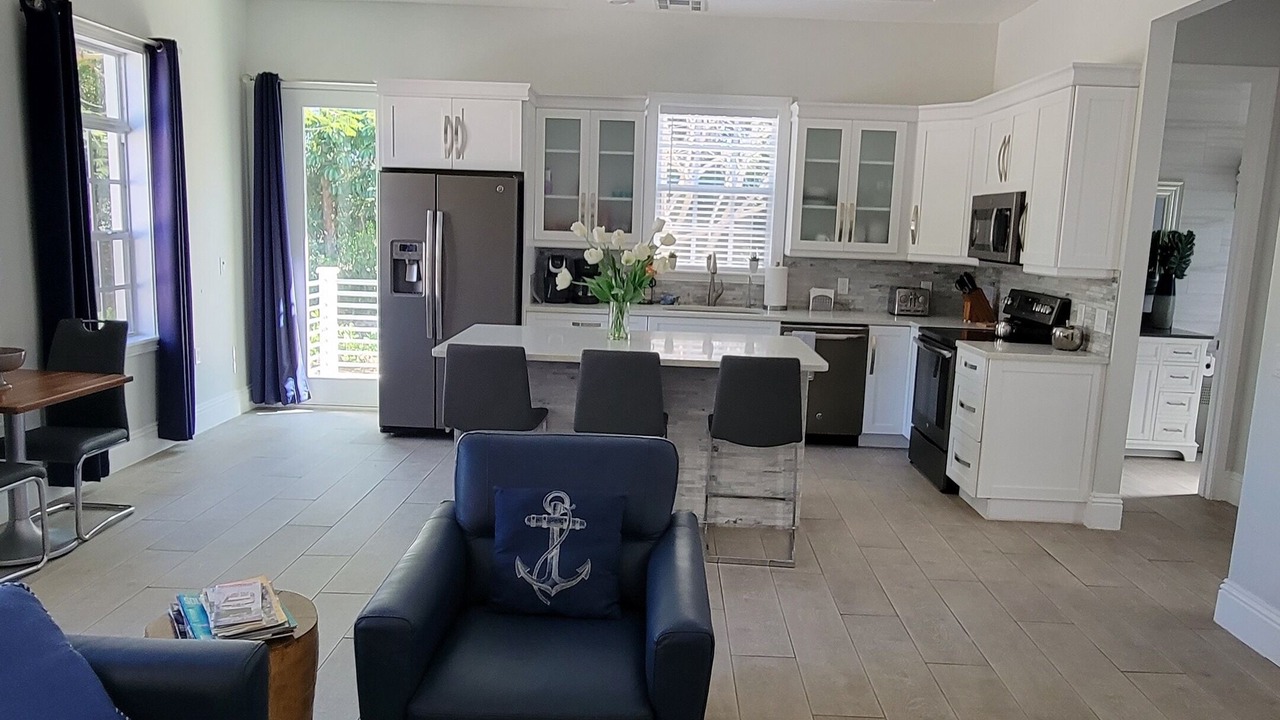 Photo of Livingroom in Oakes Estates