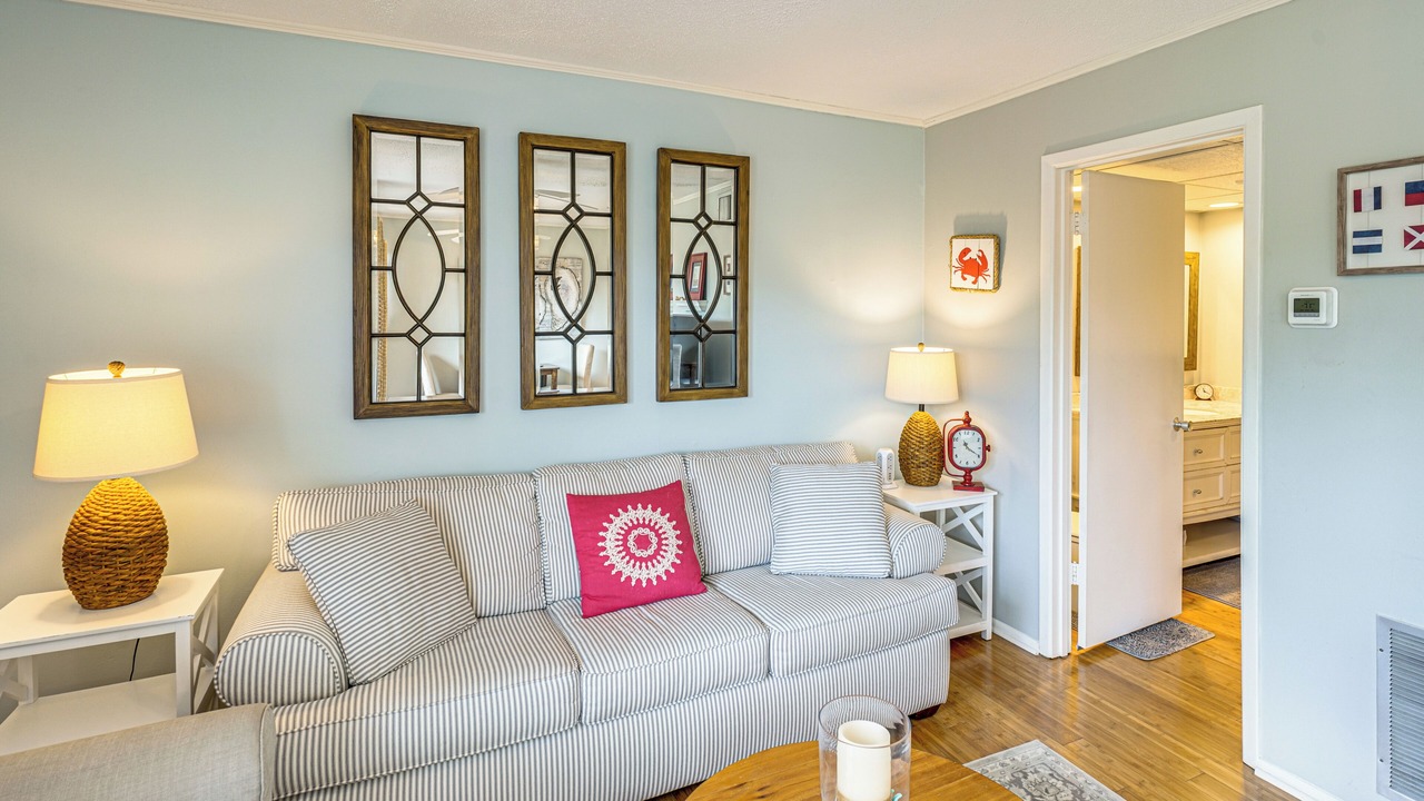 Photo of Livingroom in Diamondhead