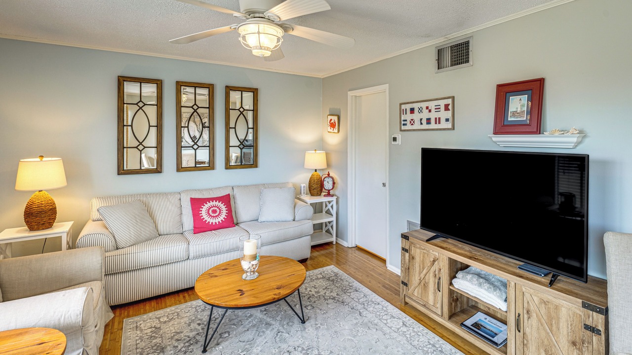 Photo of Bedroom in Diamondhead