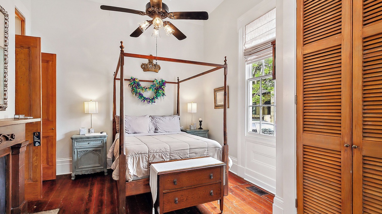 Photo of Bedroom in Lower Garden District
