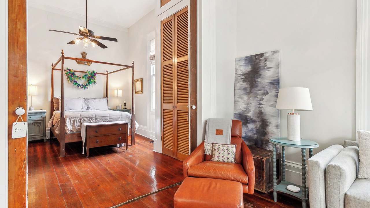 Photo of Bedroom in Lower Garden District