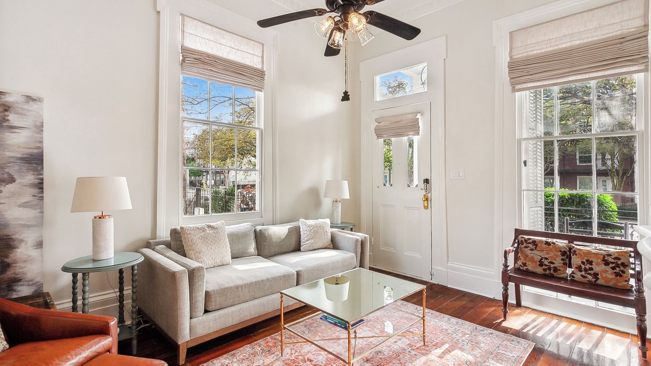 Photo of Livingroom in Lower Garden District